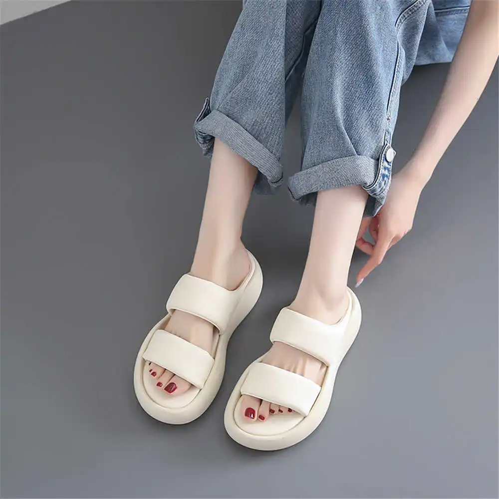Size 39 Strips Summer Shoes Sa - Kids Outdoor Air Quality recension och pris